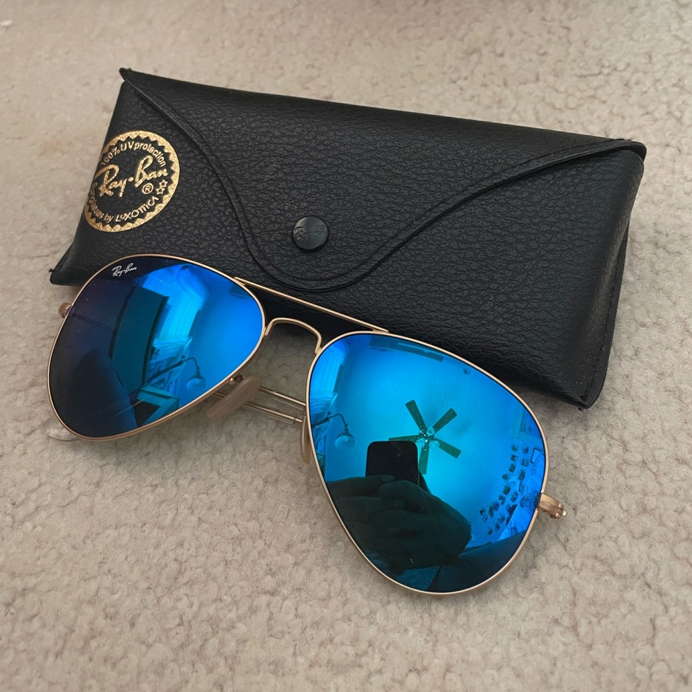Ray-Ban Blue Sunglasses